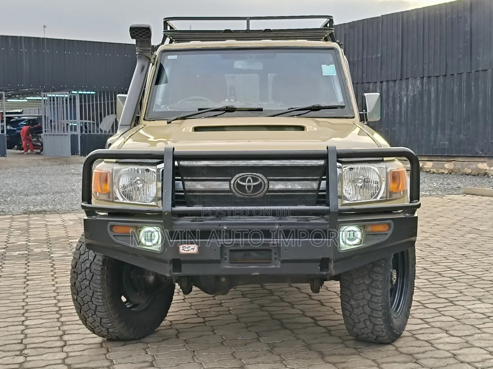 Toyota Land Cruiser 2014 Beige