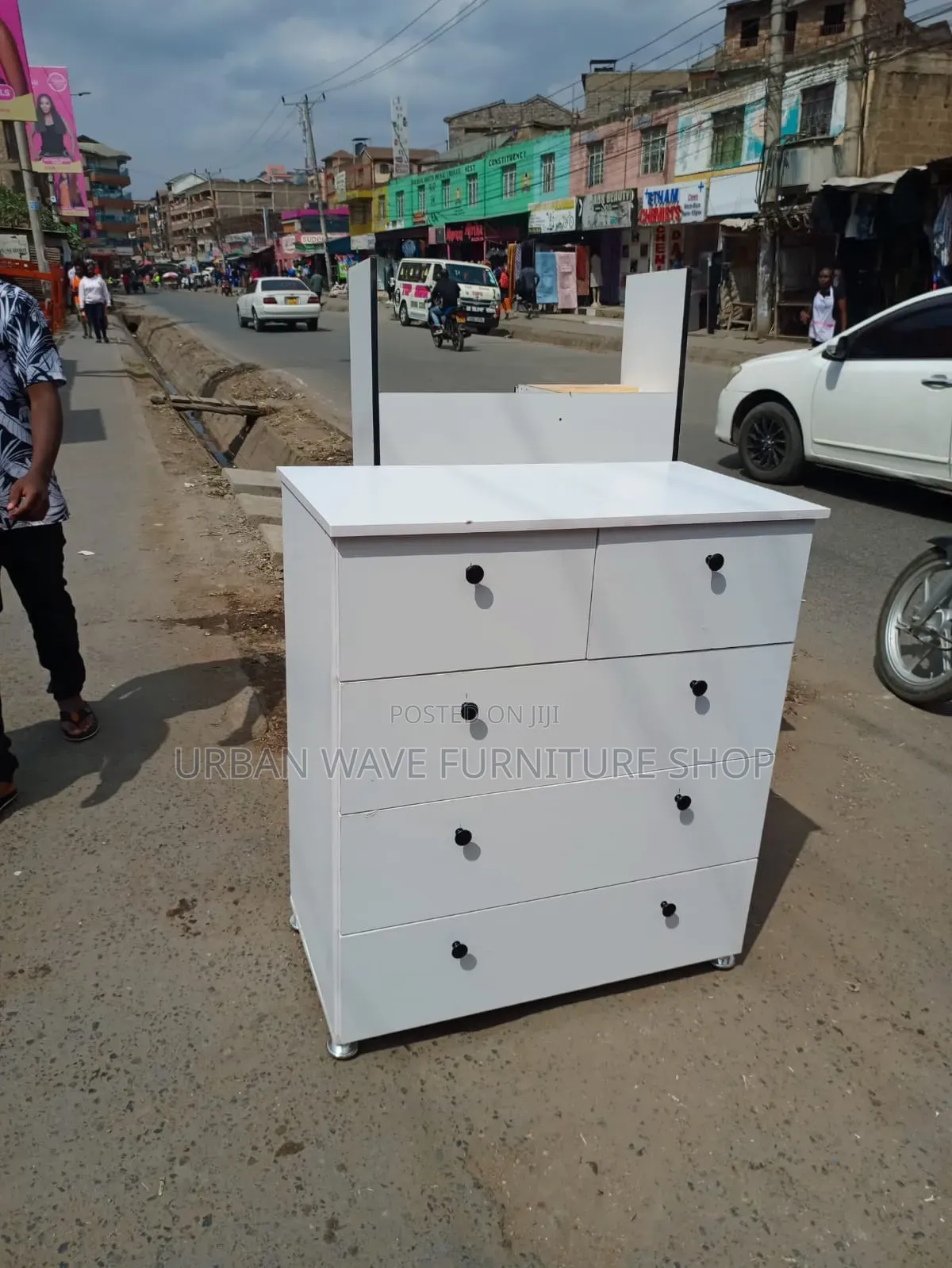 Chest of Drawers Cabinet