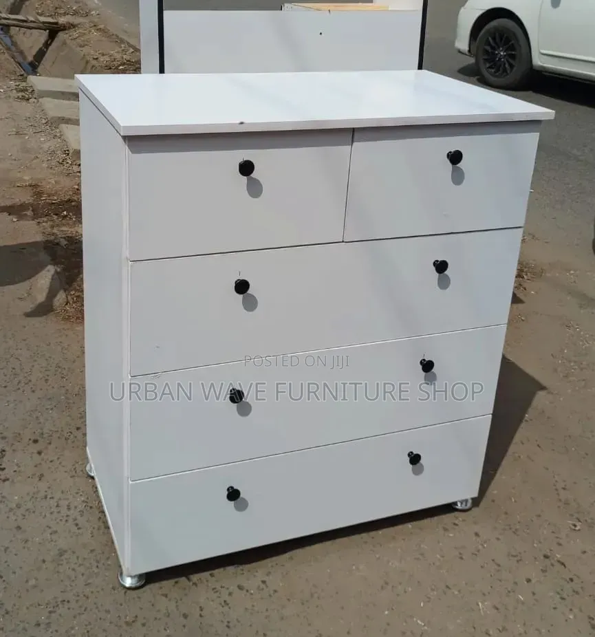 Chest of Drawers Cabinet