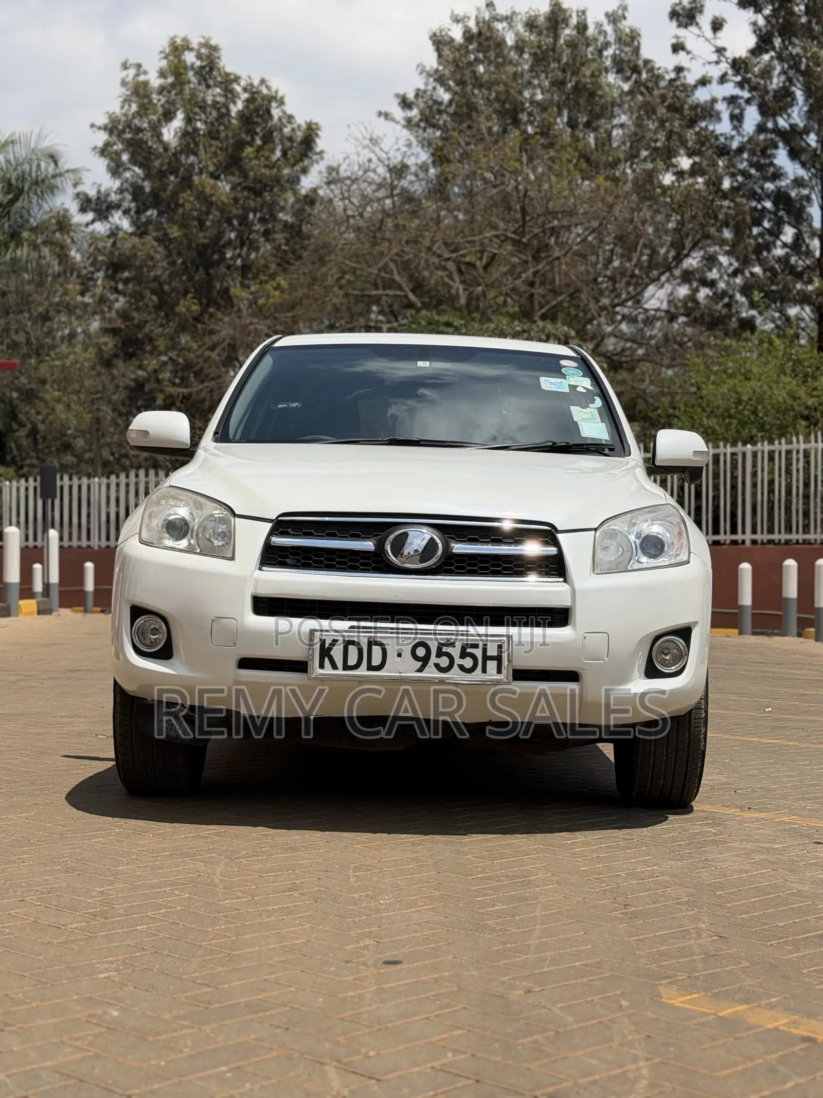 Toyota RAV4 2015 White