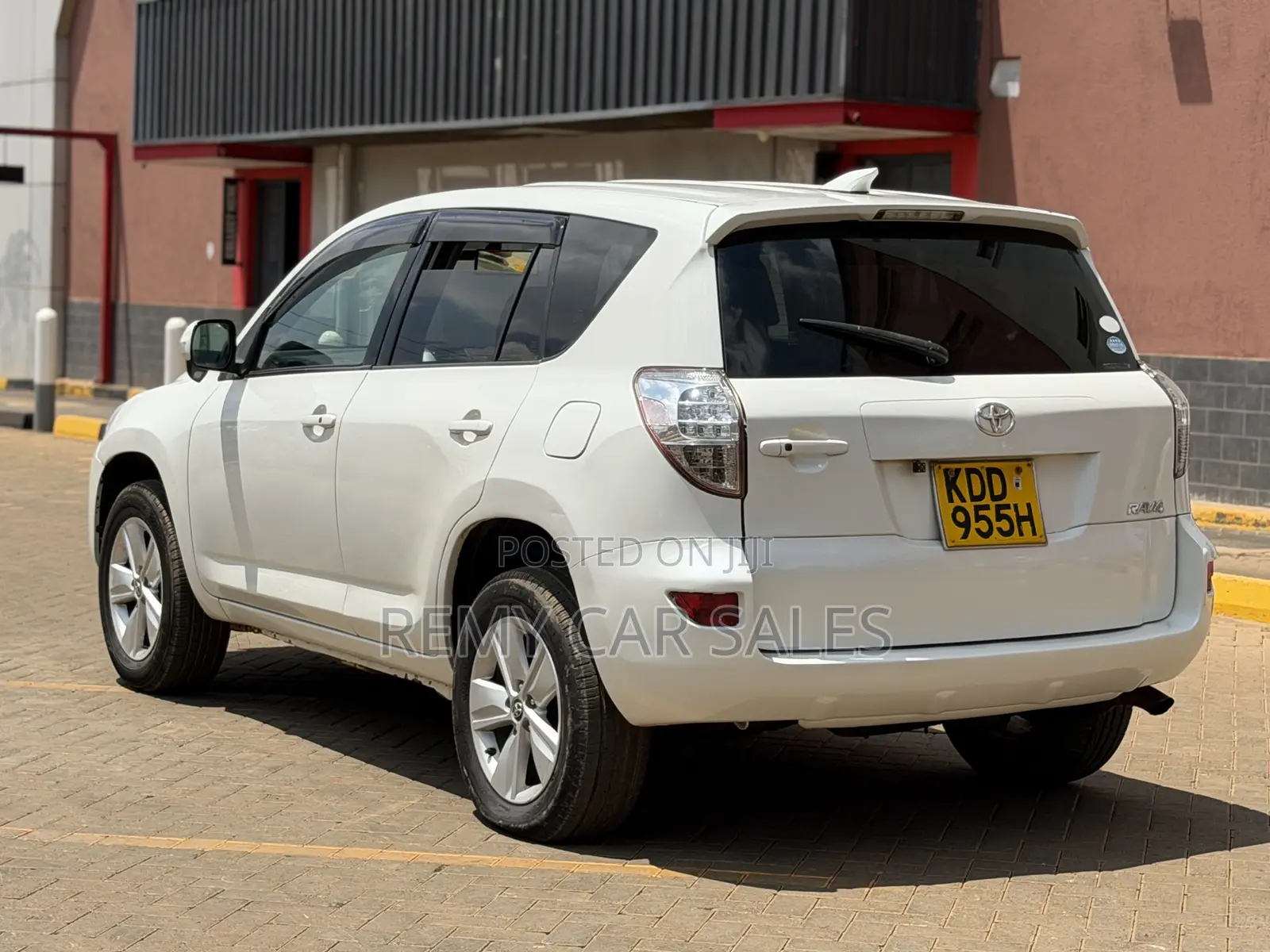 Toyota RAV4 2015 White