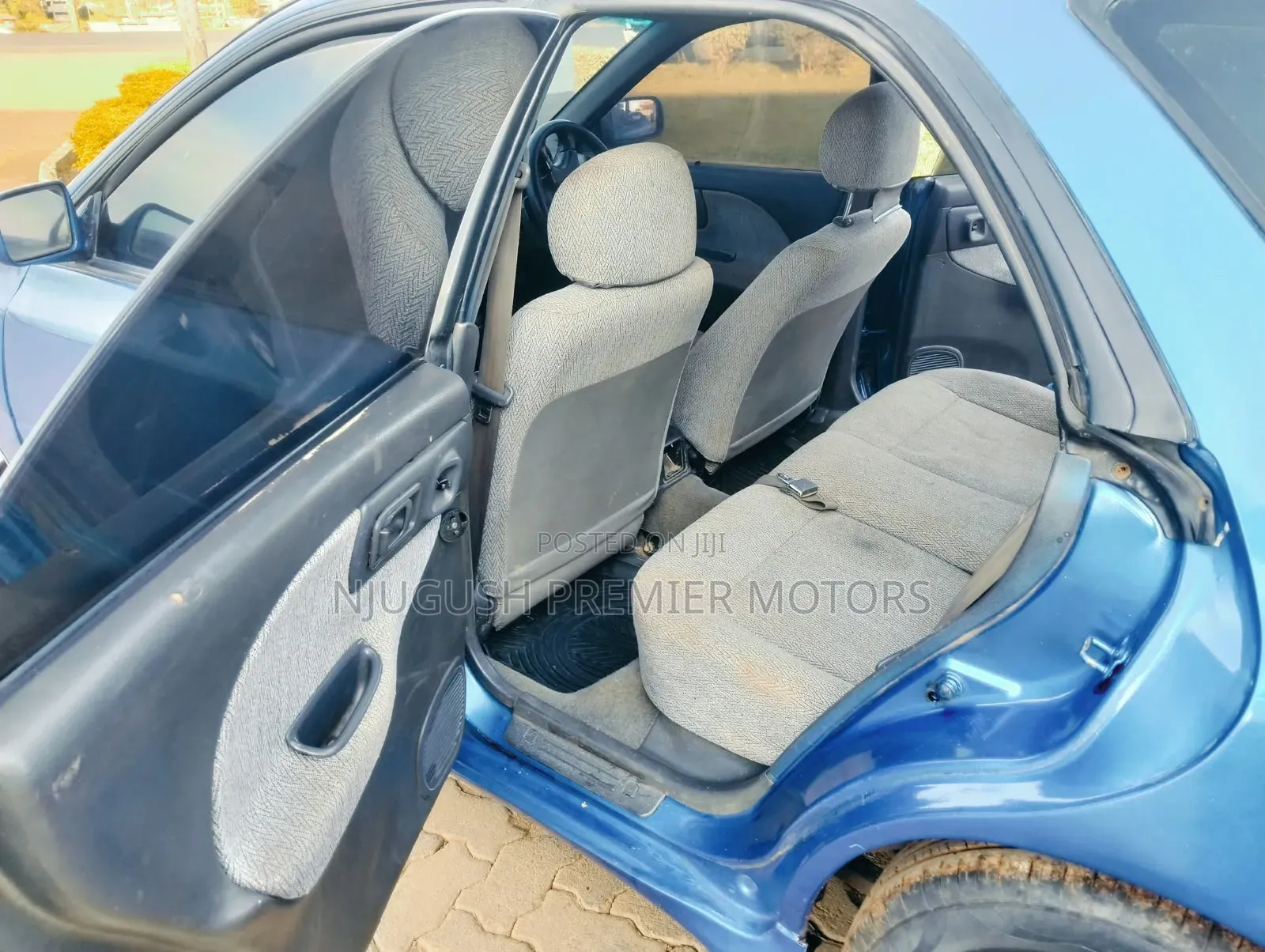 Subaru Impreza Wagon 1996 Blue