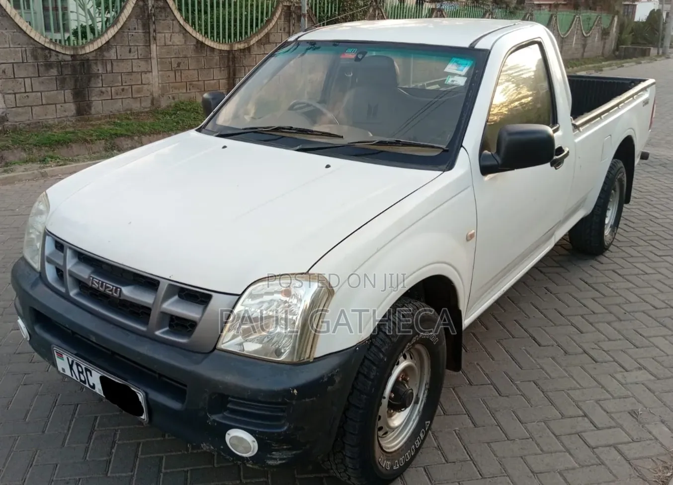 Isuzu D-MAX 2009 Off white