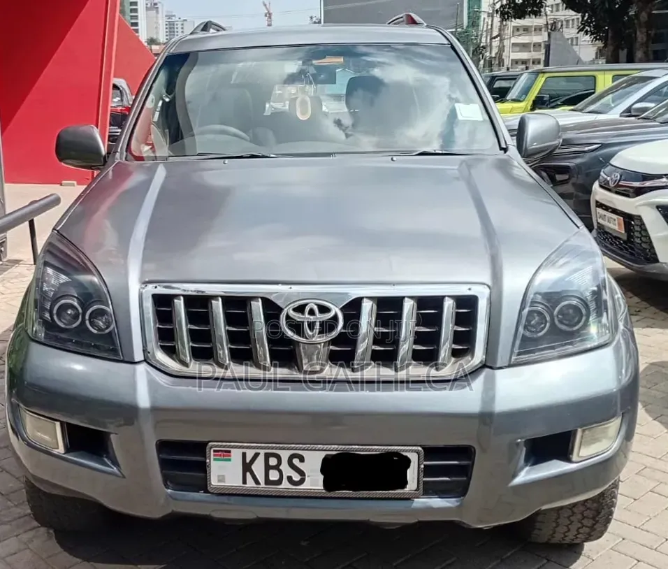 Toyota Land Cruiser Prado 2007 Gray