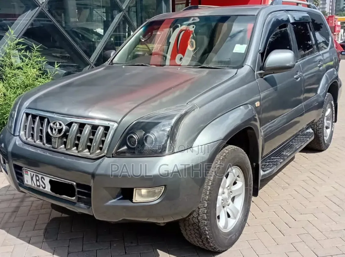 Toyota Land Cruiser Prado 2007 Gray