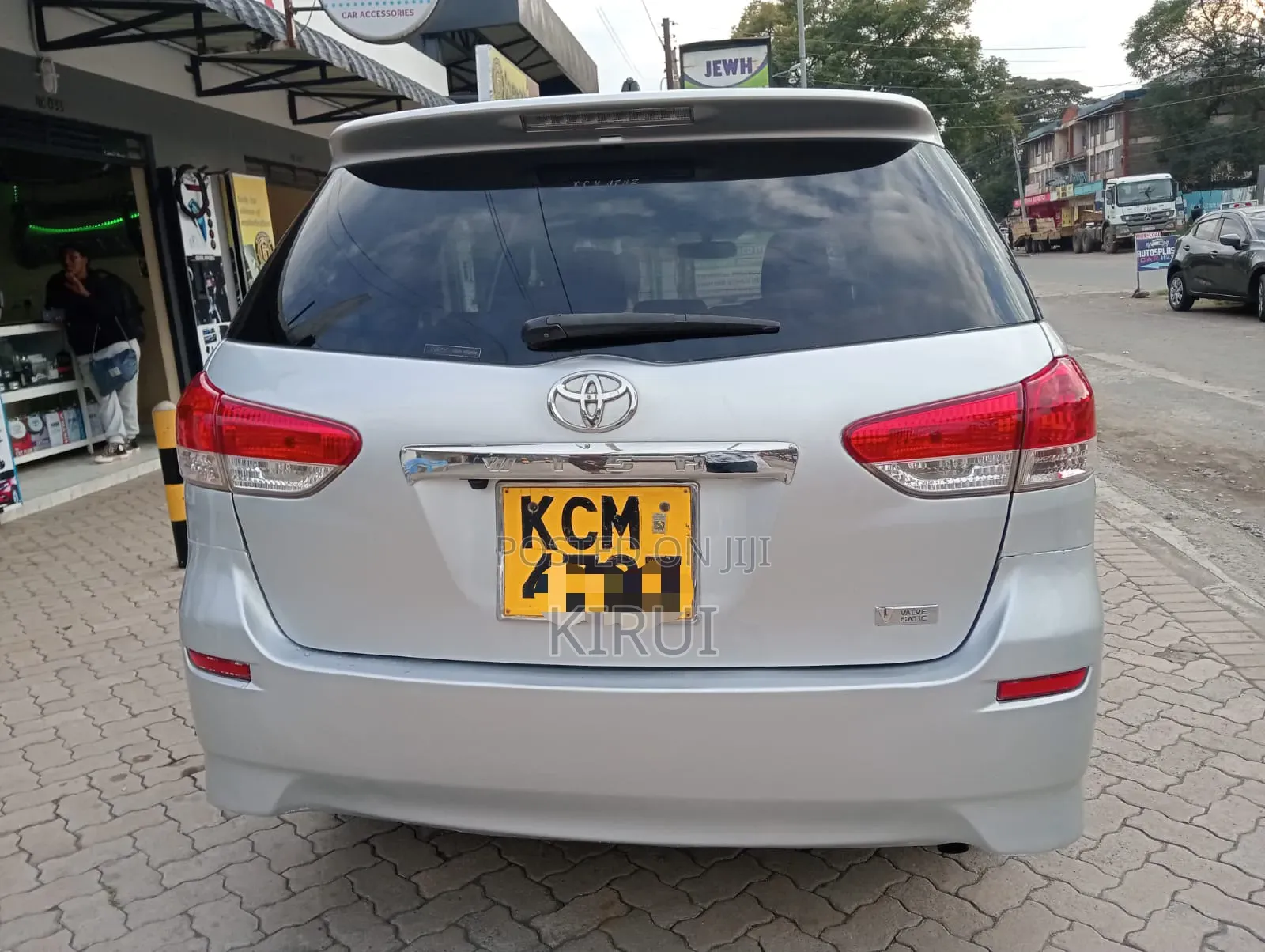 Toyota Wish 2011 White