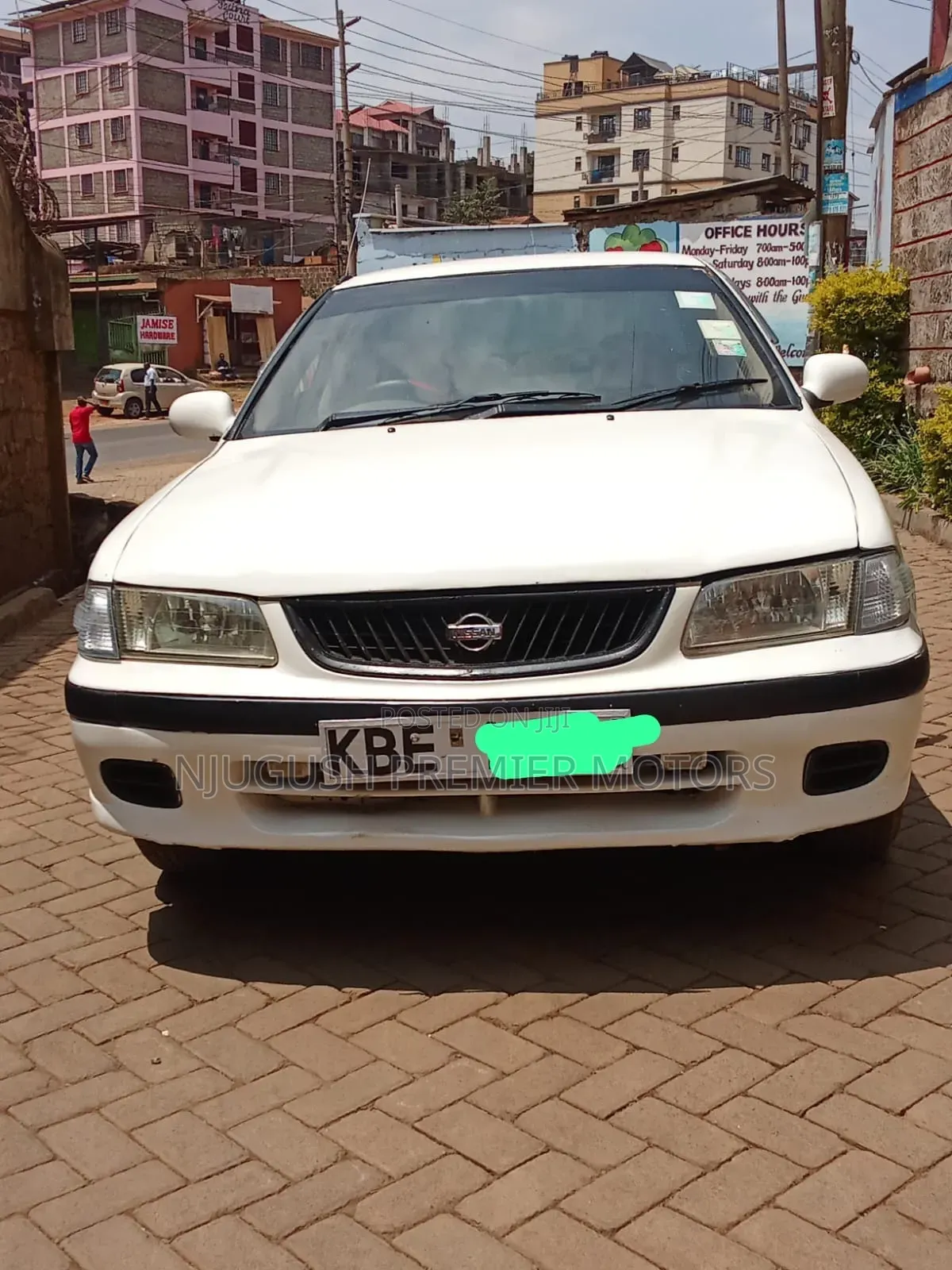 Nissan Sunny 2002 White