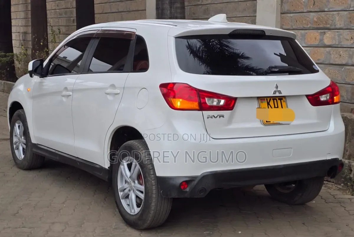 Mitsubishi RVR 2017 White