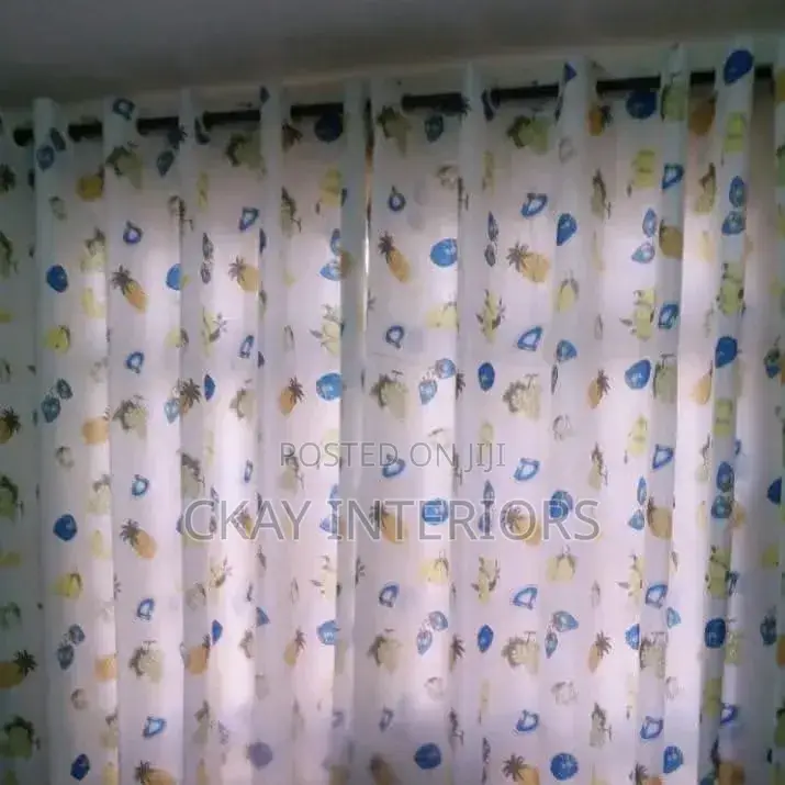 Transform Plain Windows Into Stunning Features With Kitchen Curtains