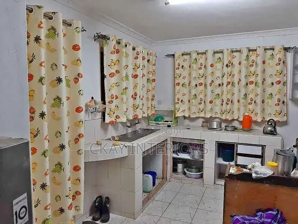 Give Your Interiors a Touch of Class With Fruit Themed Kitchen Curtain