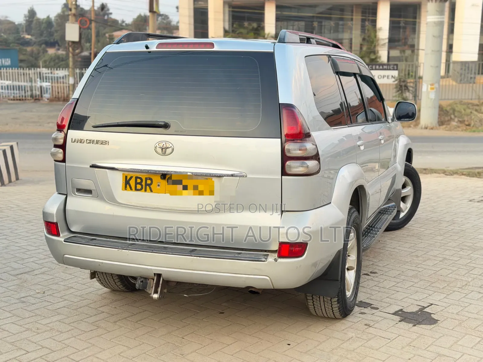 Toyota Land Cruiser Prado 2005 Silver