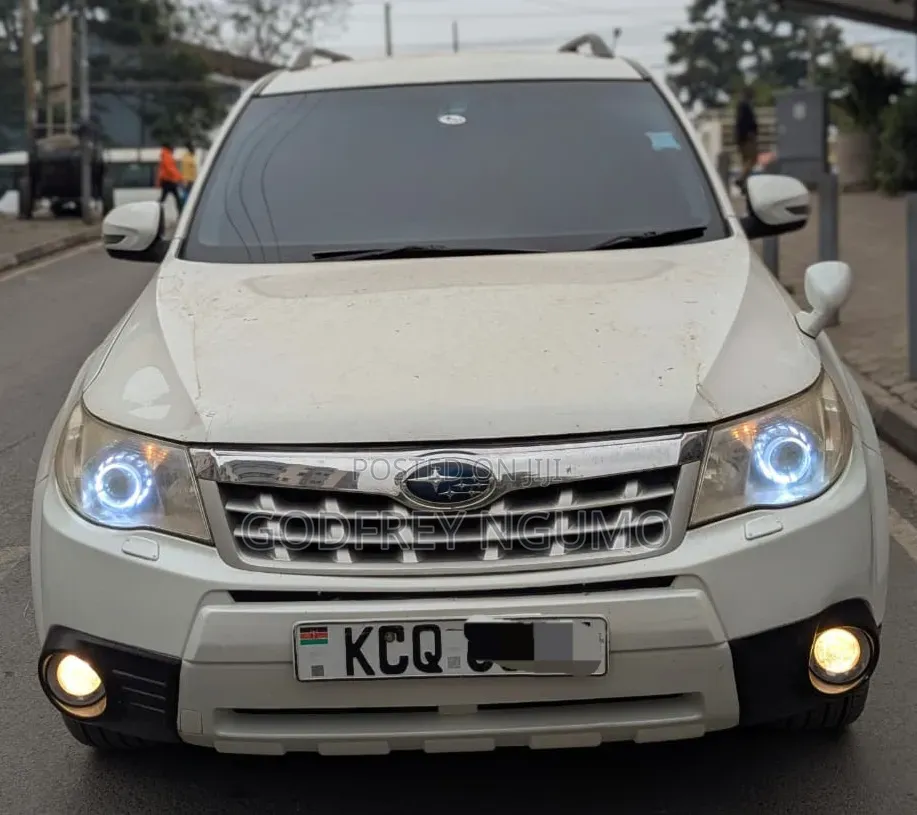 Subaru Forester 2010 White