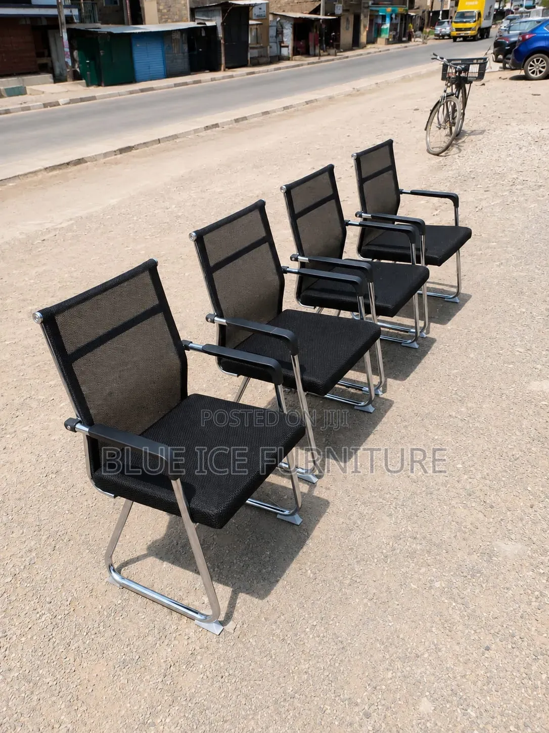 Black Visitor Chairs With Armrests – Office Waiting Chairs