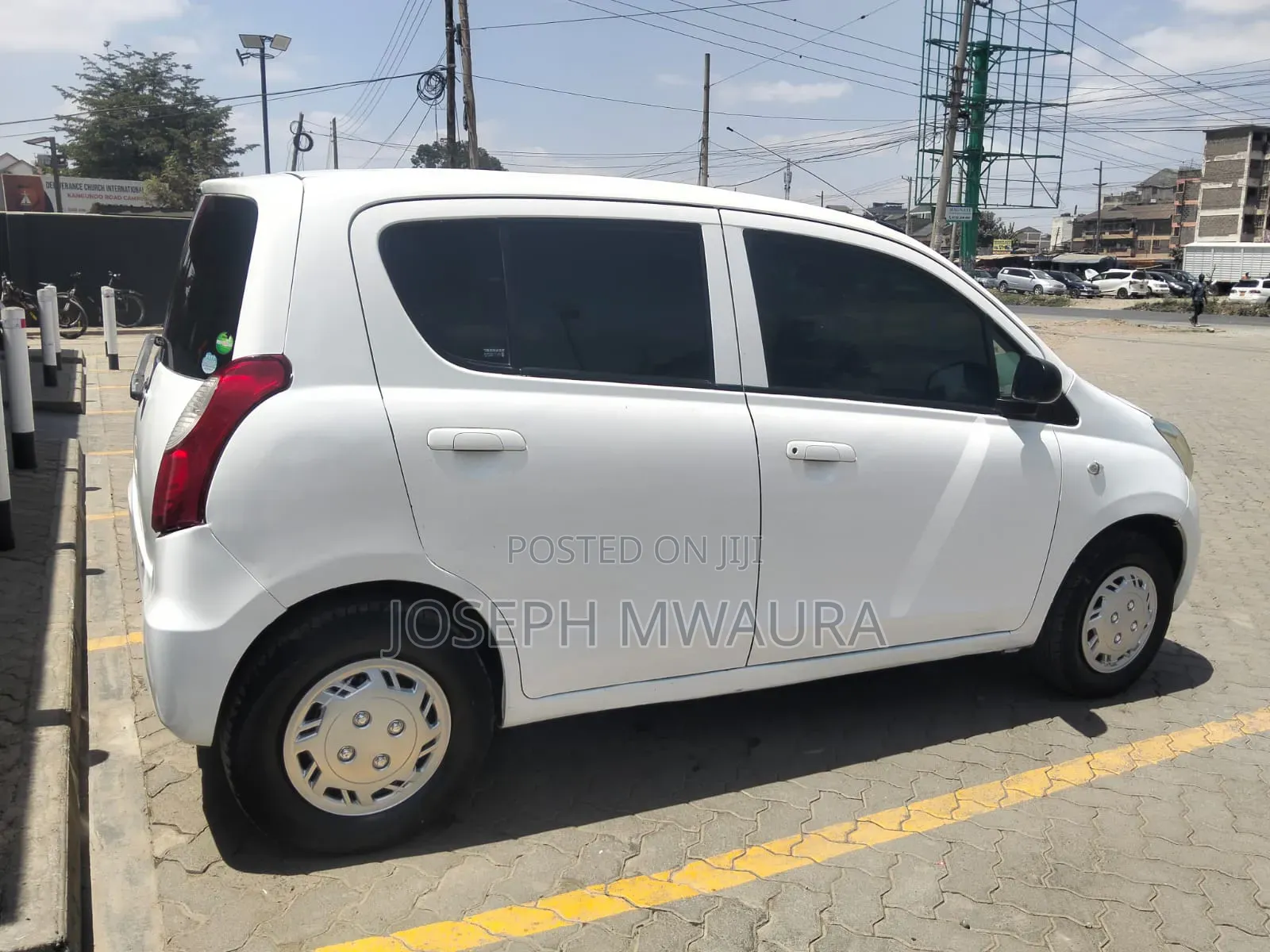 Suzuki Alto 2015 White