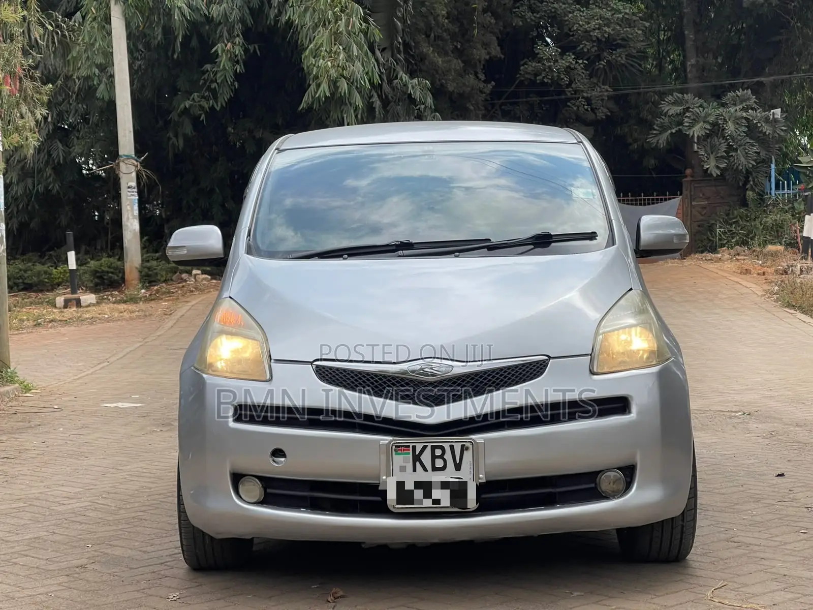 Toyota Ractis 1.5 FWD 2006 Silver