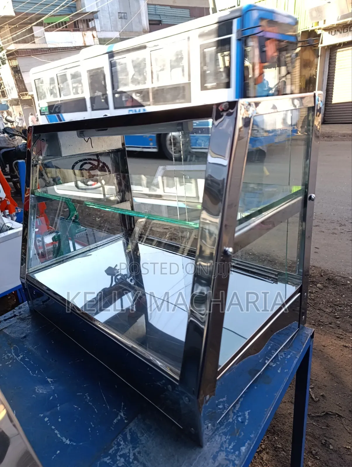 Chips Display and Warmers