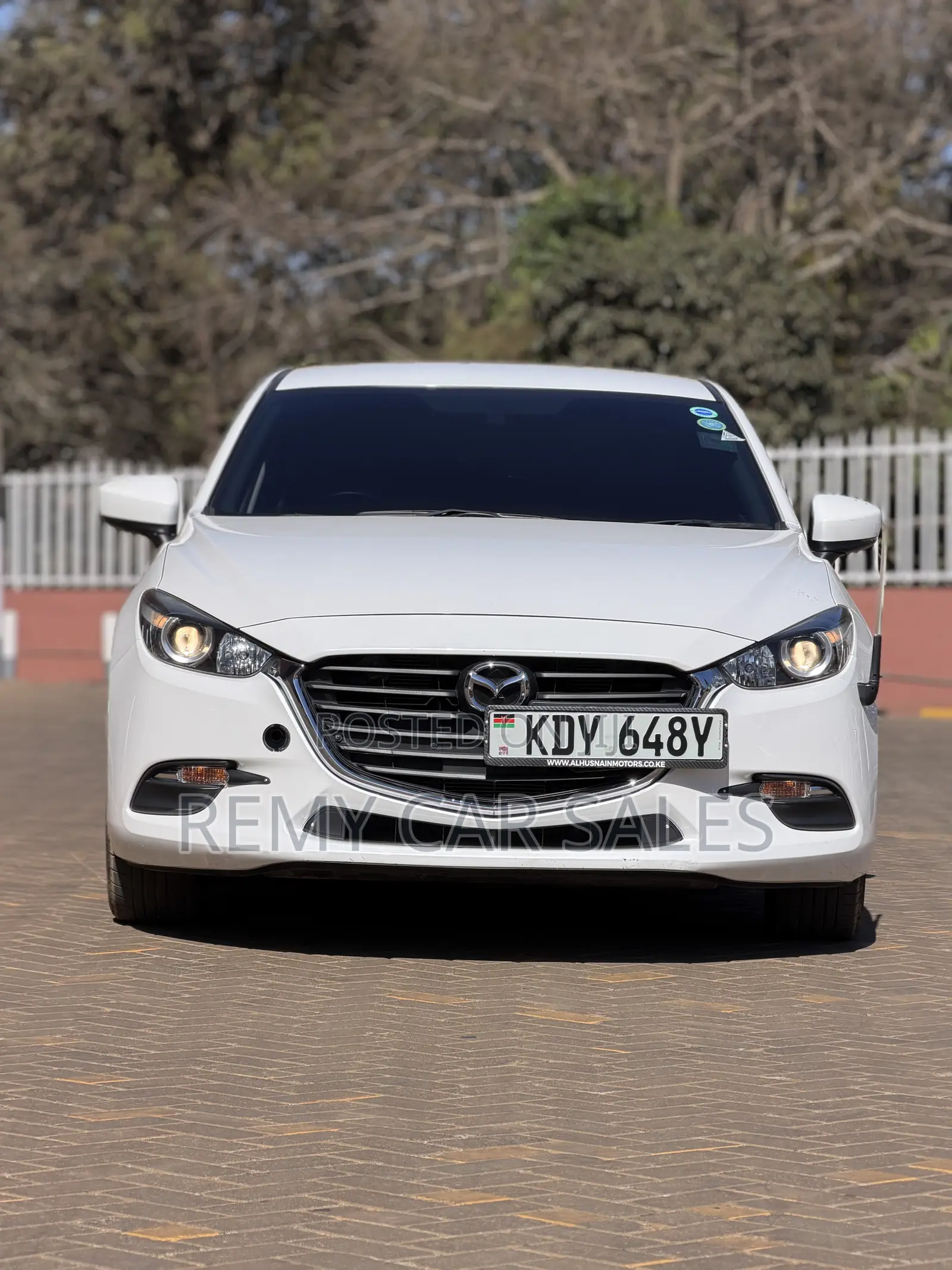 Mazda Axela 2018 White