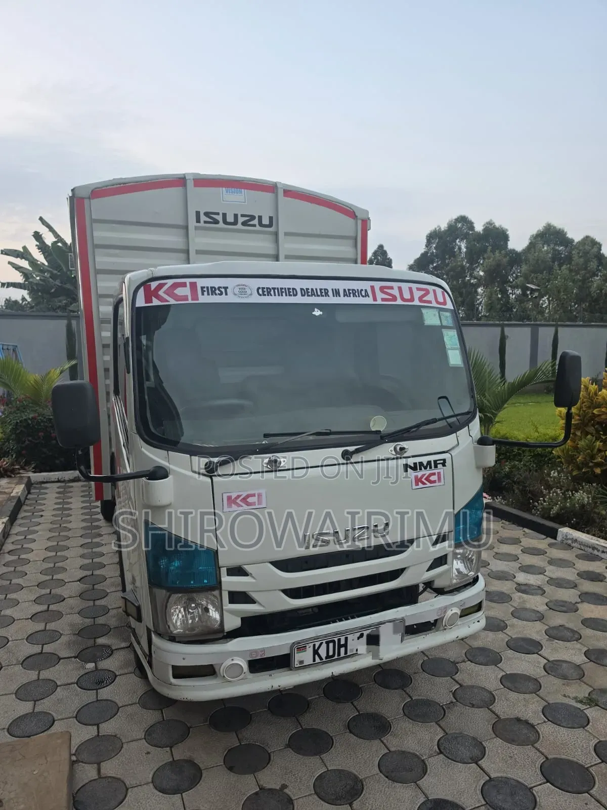 Isuzu NMR 2022 Model