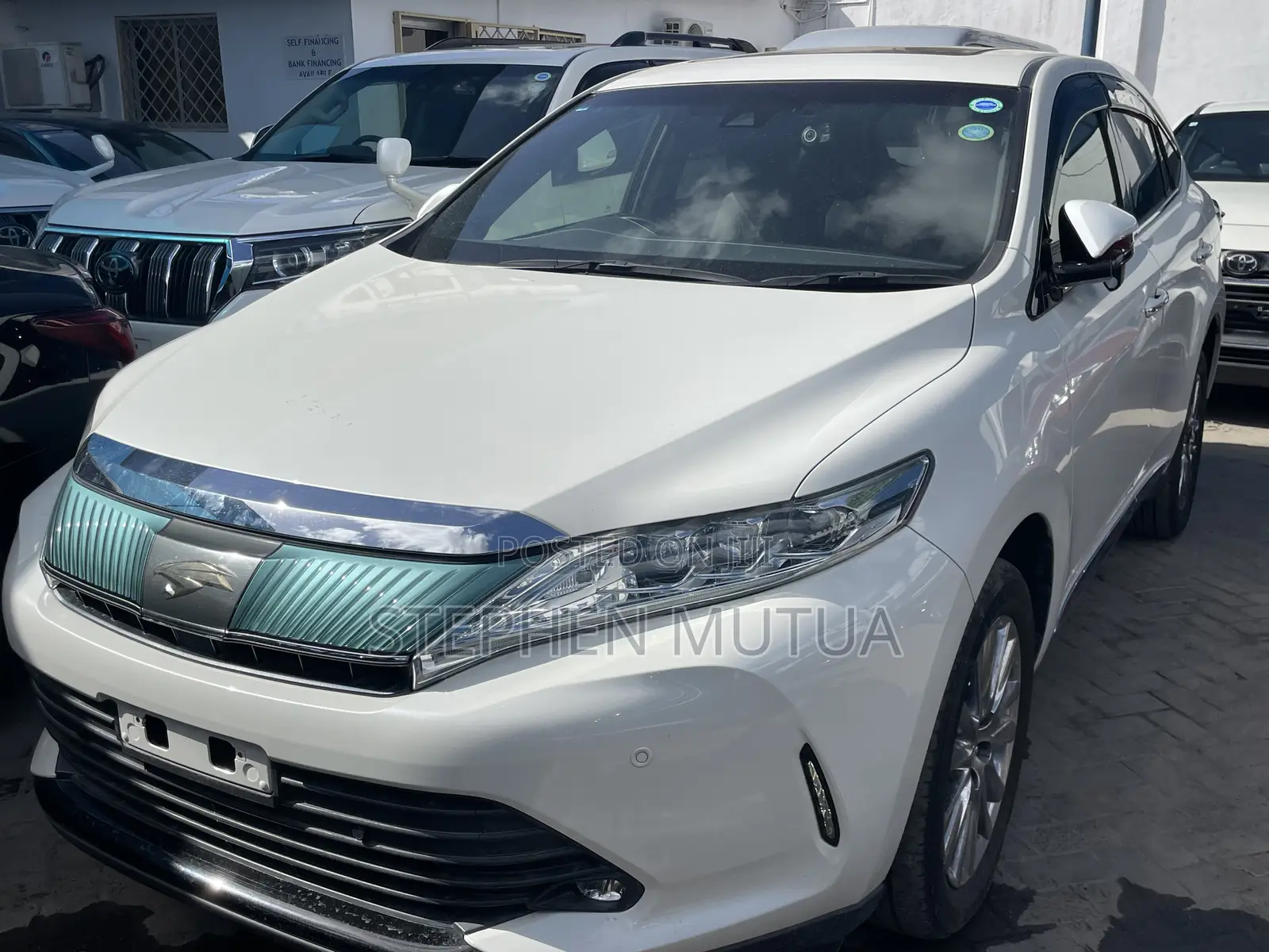 Toyota Harrier 2.0 2019