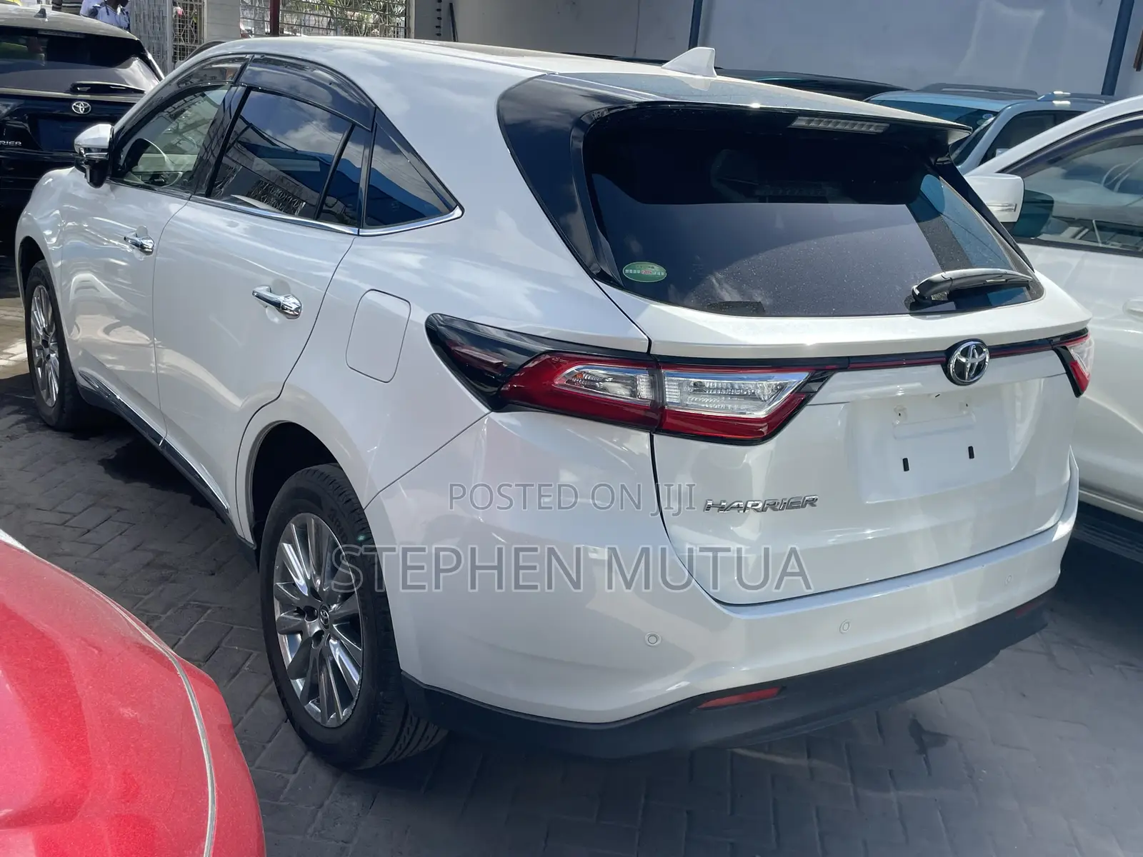 Toyota Harrier 2.0 2019