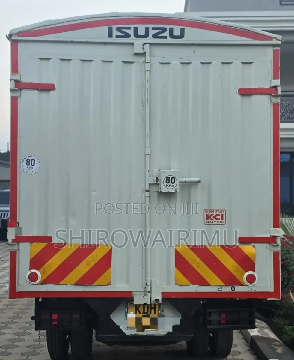 Isuzu NMR 2022 Model