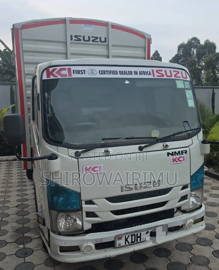 Isuzu NMR 2022 Model
