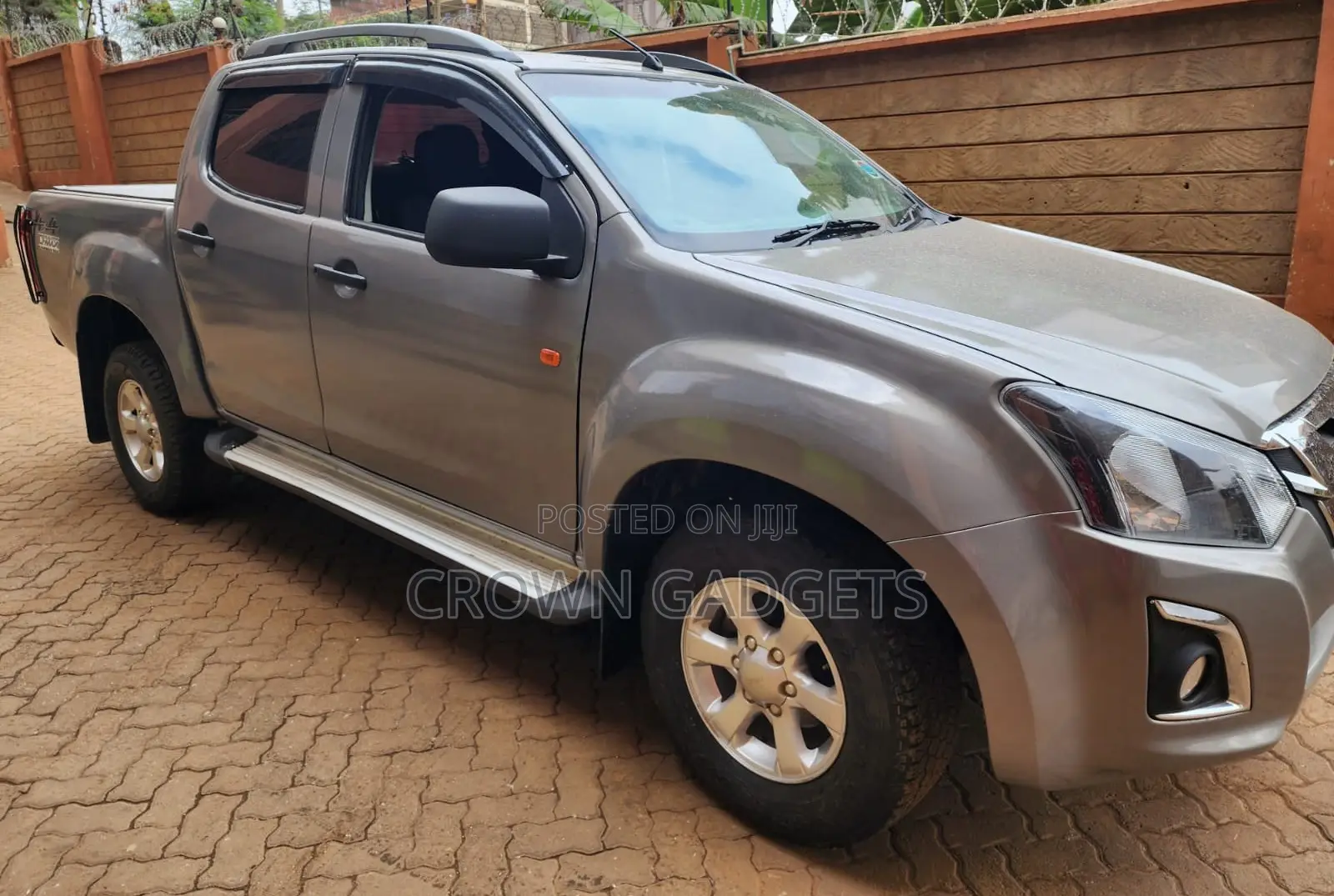 Isuzu D-Max 2022 2500cc Manual Diesel Pickup for Sale