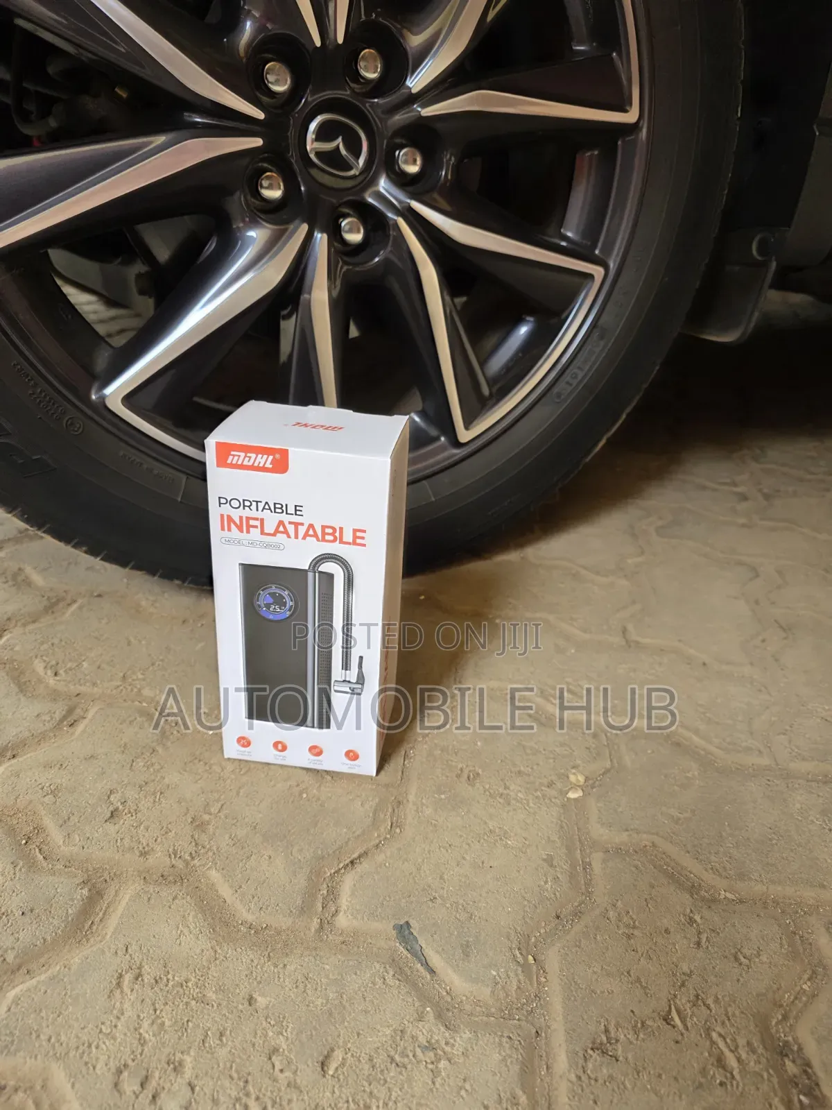 Portable Tyre Inflator Air Compressor Electric Pump for Vehicle Tyres