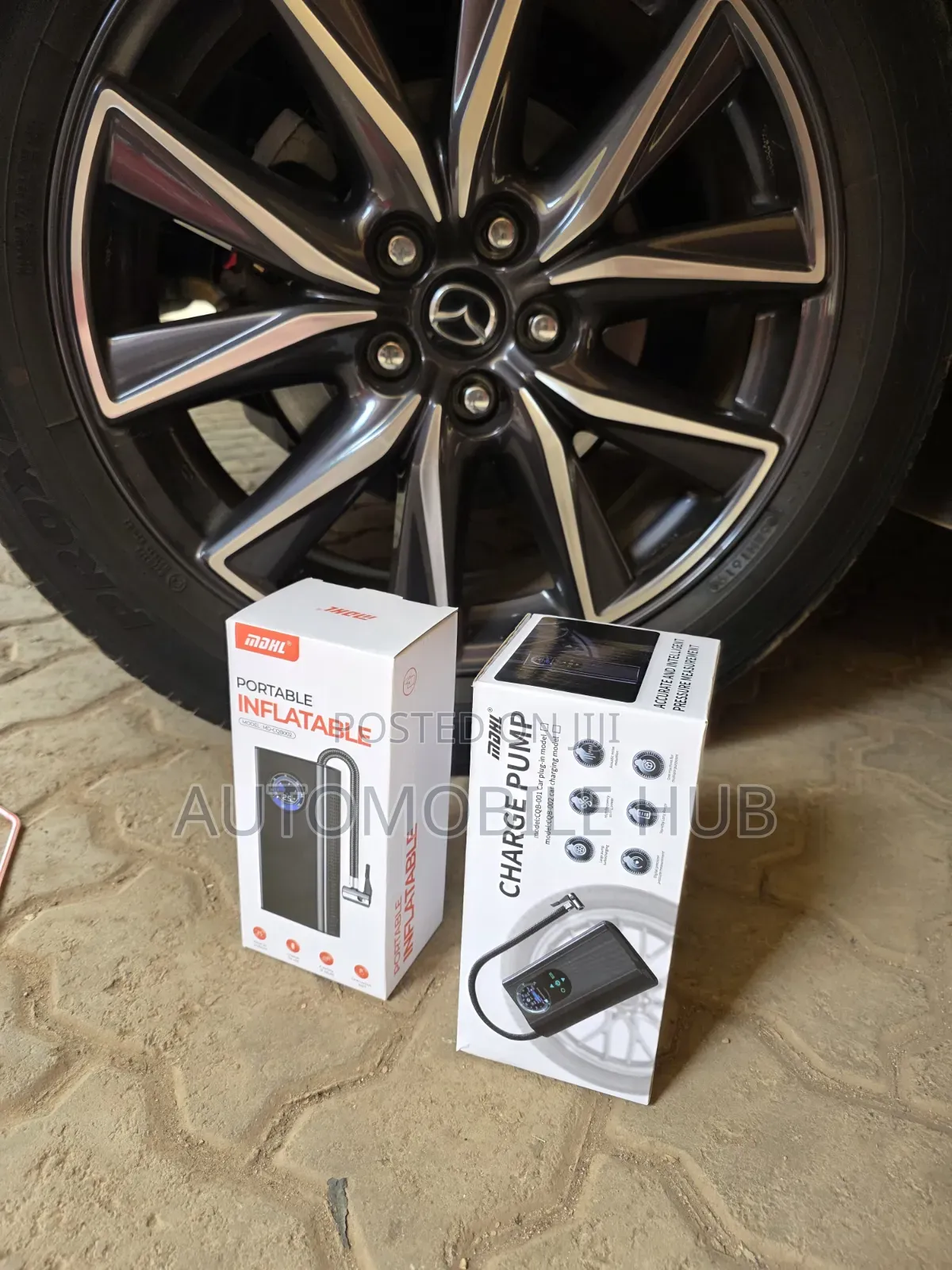 Portable Tyre Inflator Air Compressor Electric Pump for Vehicle Tyres