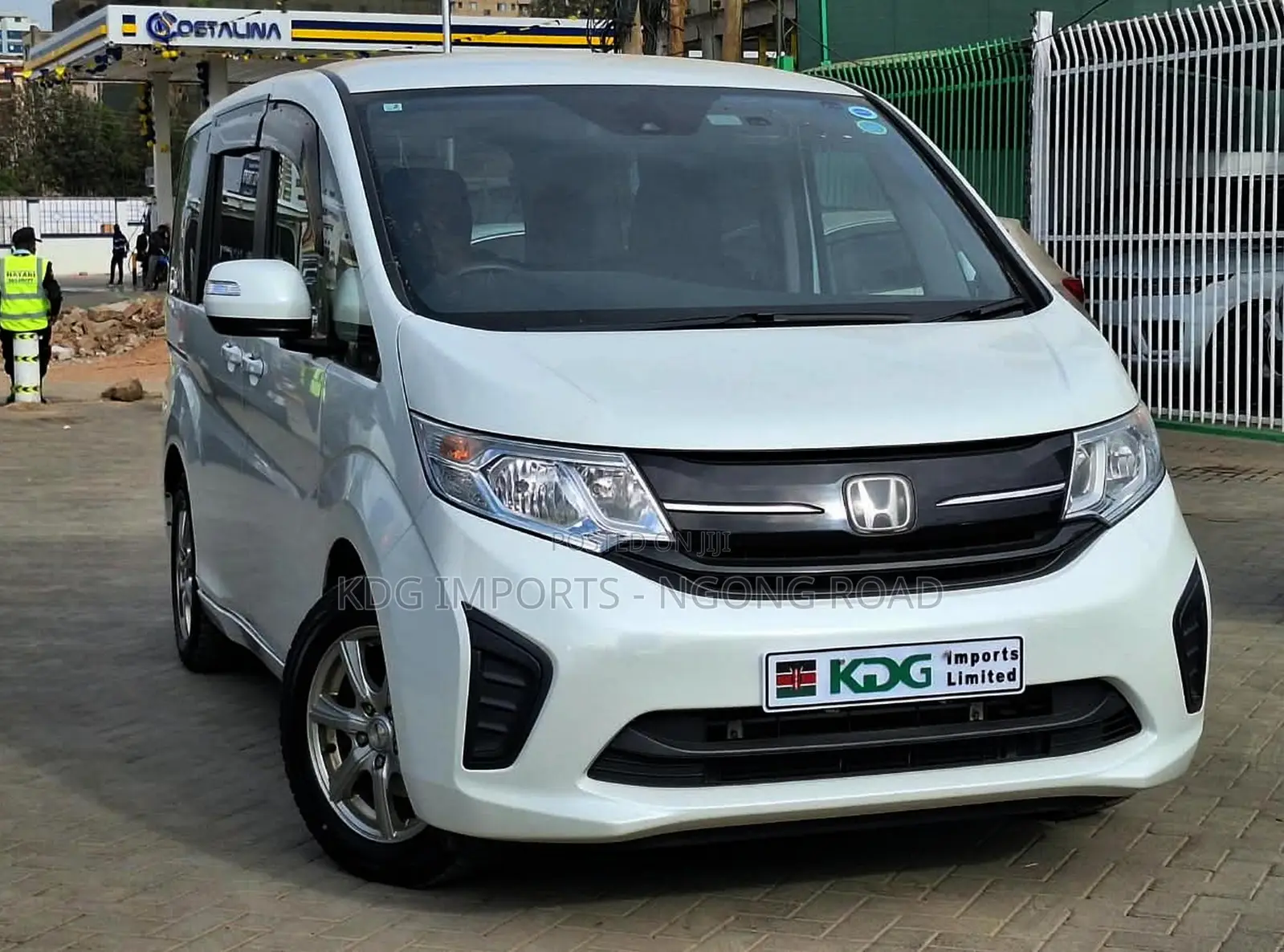 Honda Stepwgn 2019 White