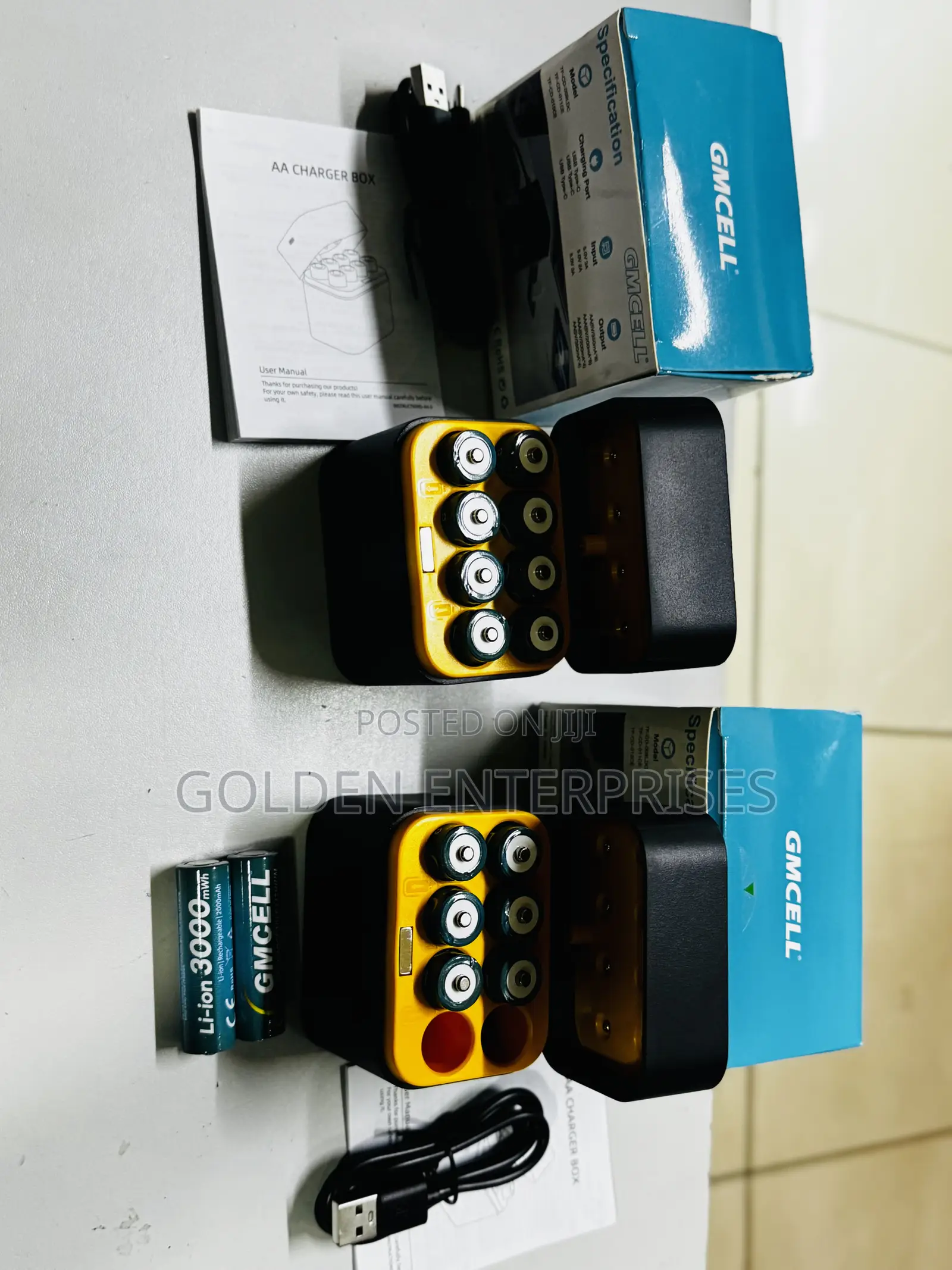 GMCELL 8-Slot AA Rechargeable Battery Charger Box, Lithium Batteries
