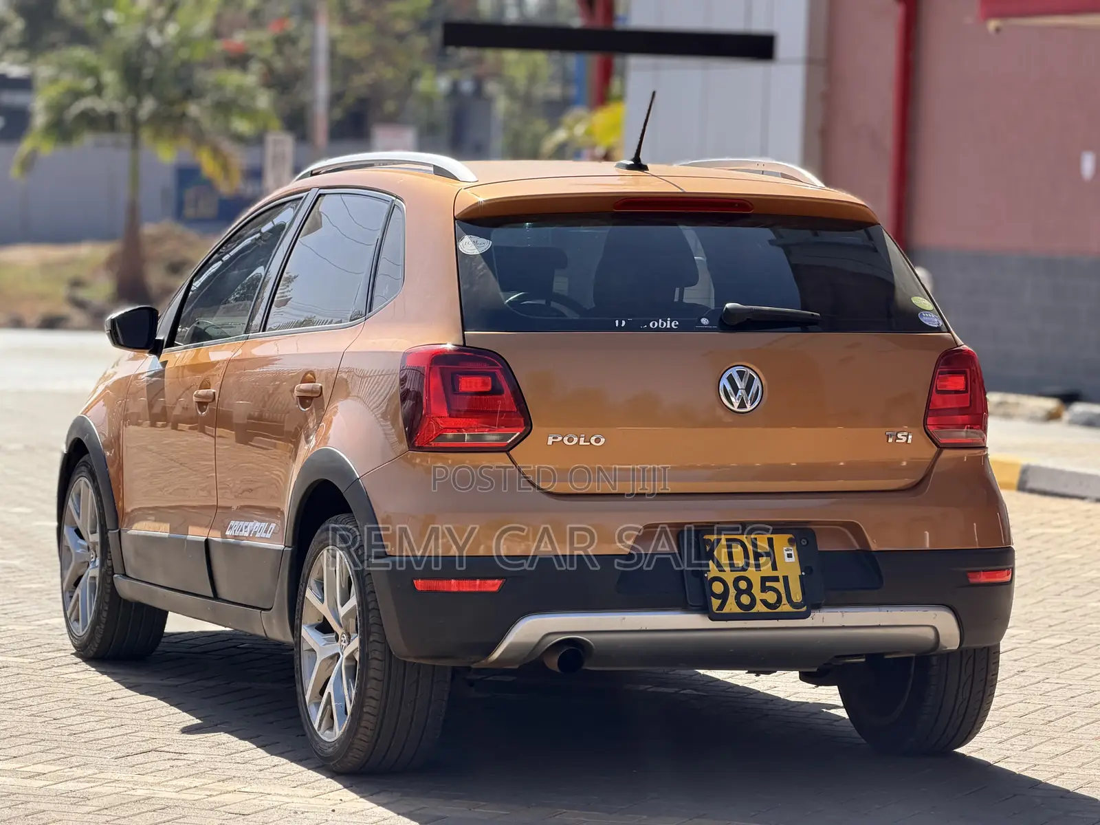 Volkswagen Golf 2015 Burgundy