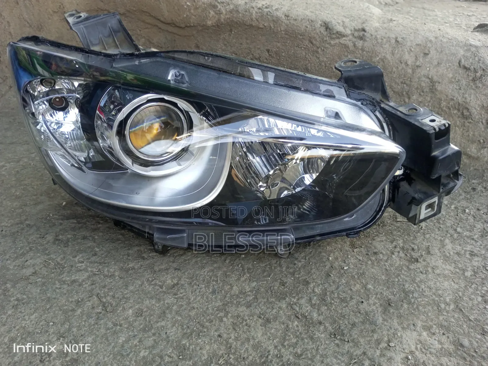 Mazda CX-5 Headlight Year 2012