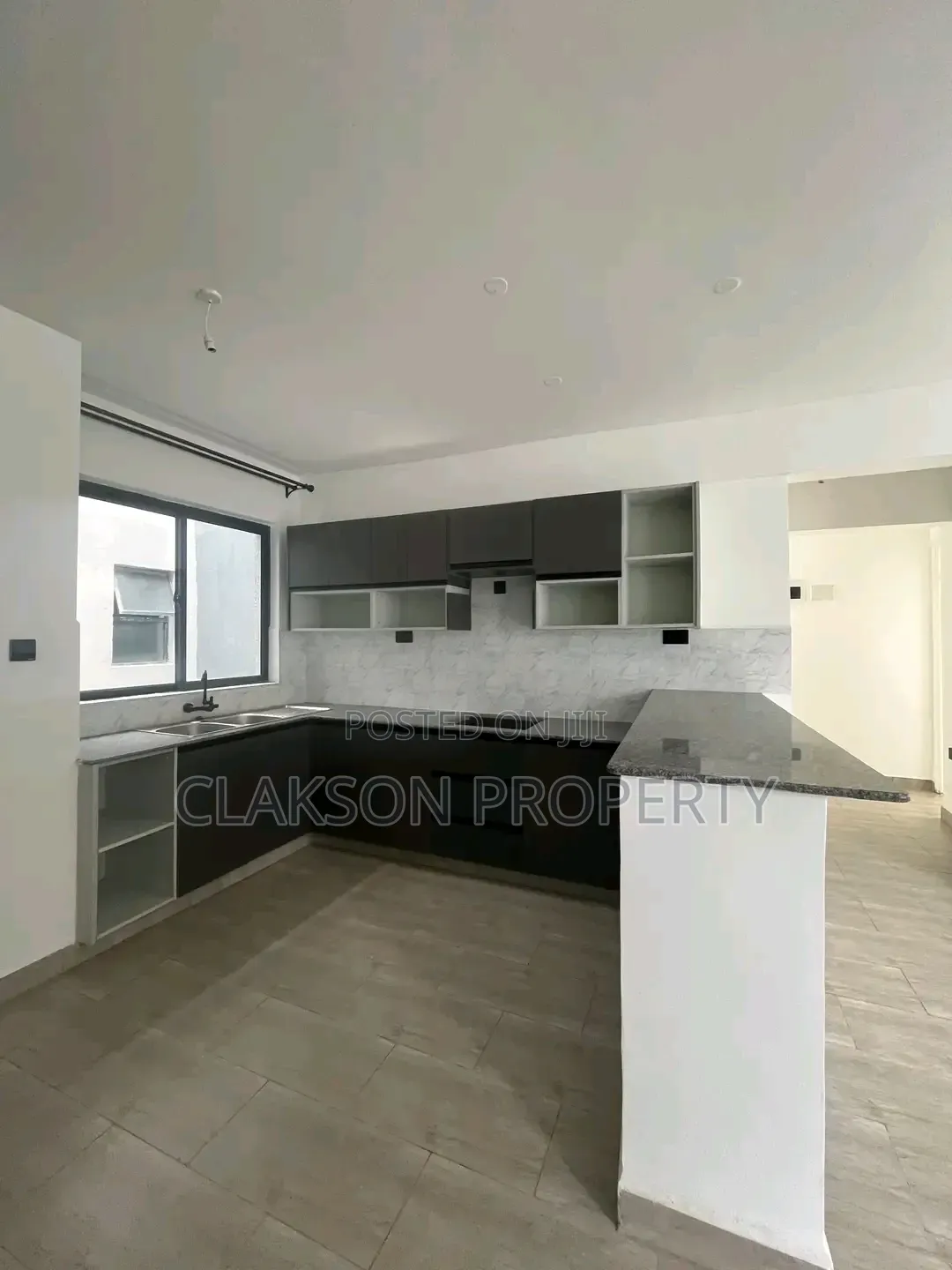 2bdrm Apartment in Kitusuru, Kiambu CBD for sale
