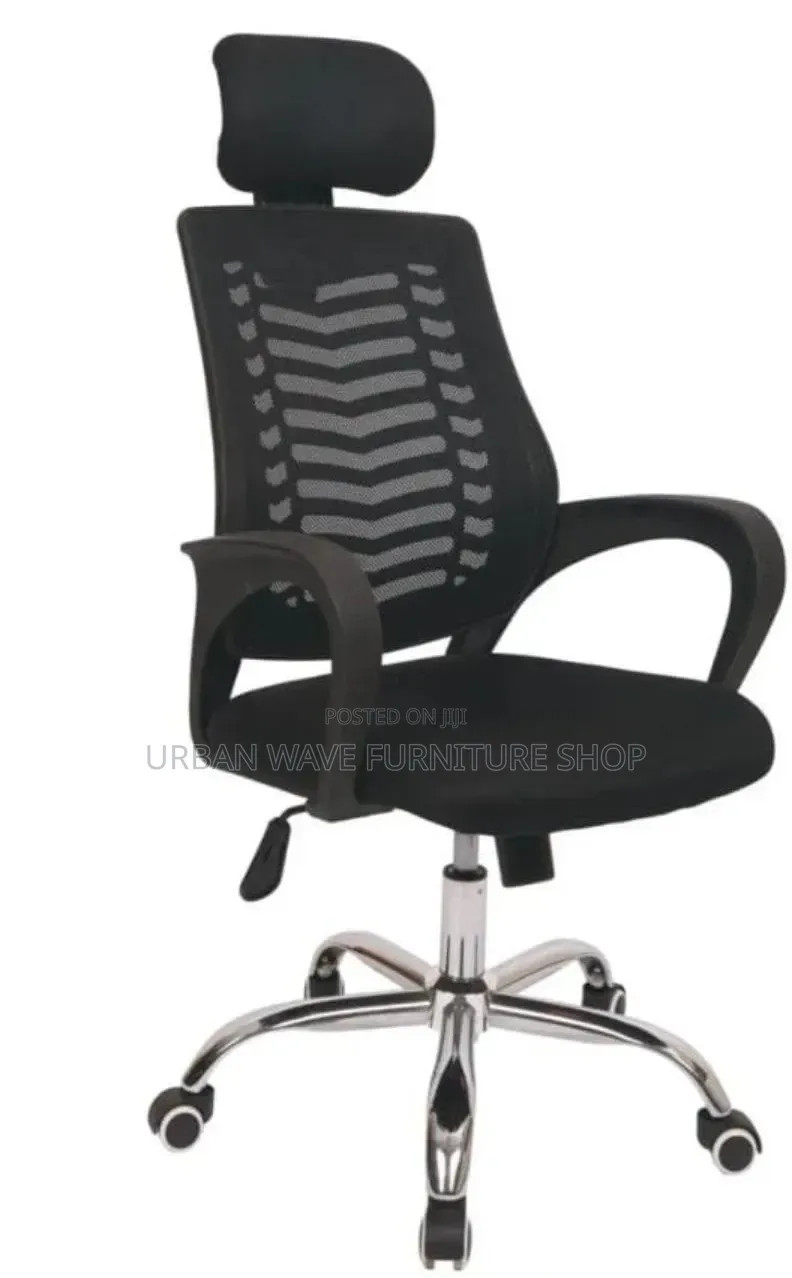 Headrest Monitor Chair