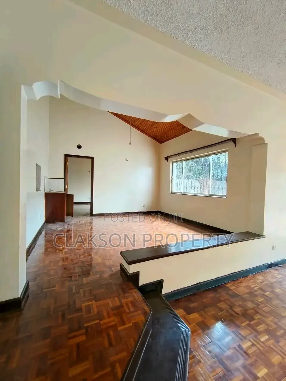 5bdrm Townhouse / Terrace in Kilimani, Hurlingham for rent