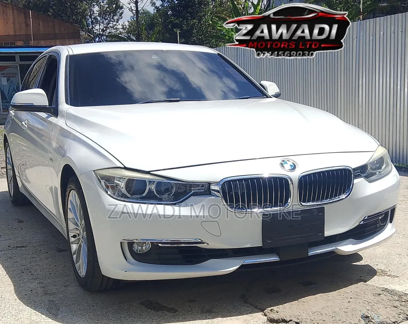 BMW 320i 2015 White