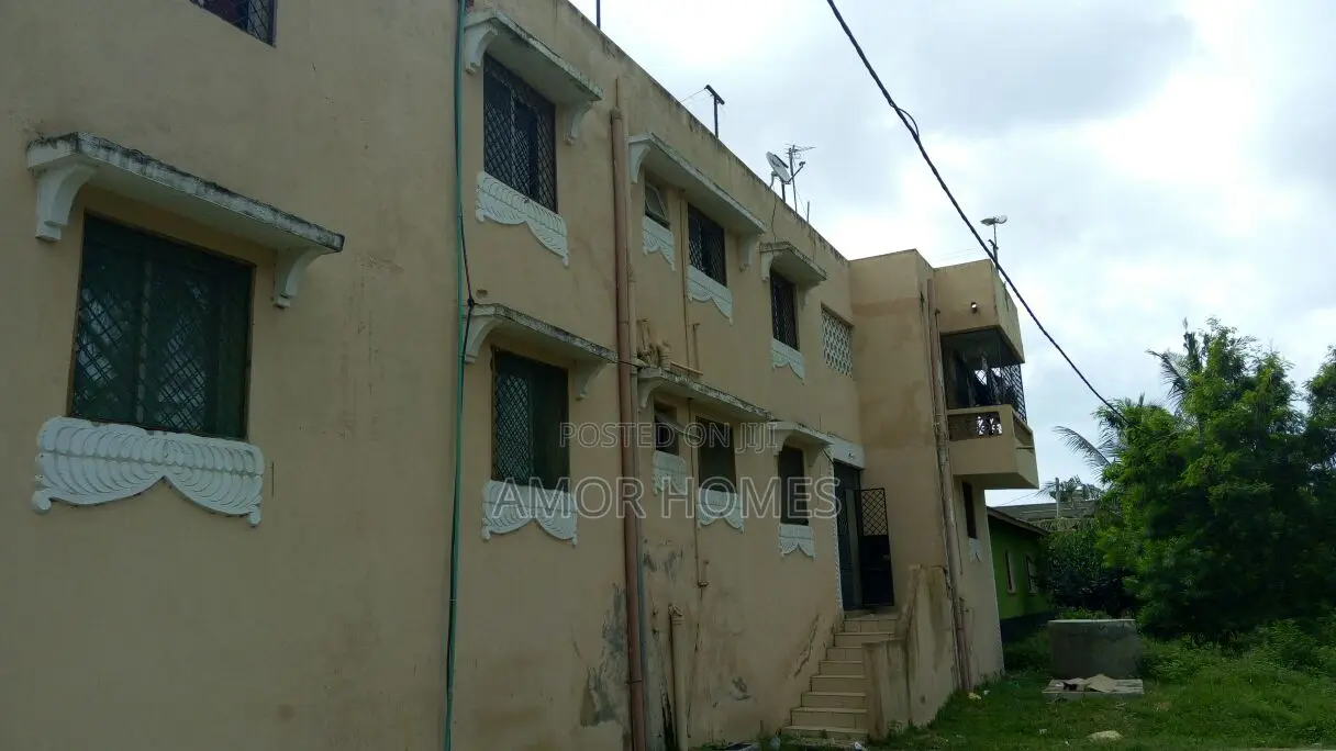 2bdrm Apartment in Ratna, Mtambo for rent