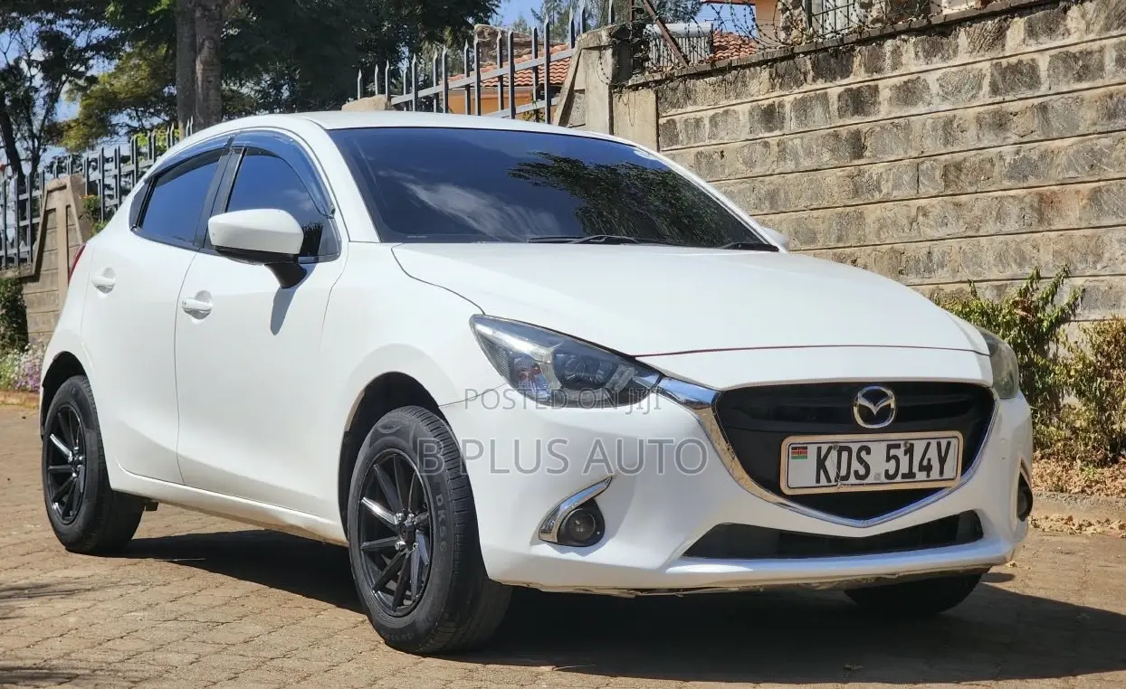 Mazda Demio 2019 White