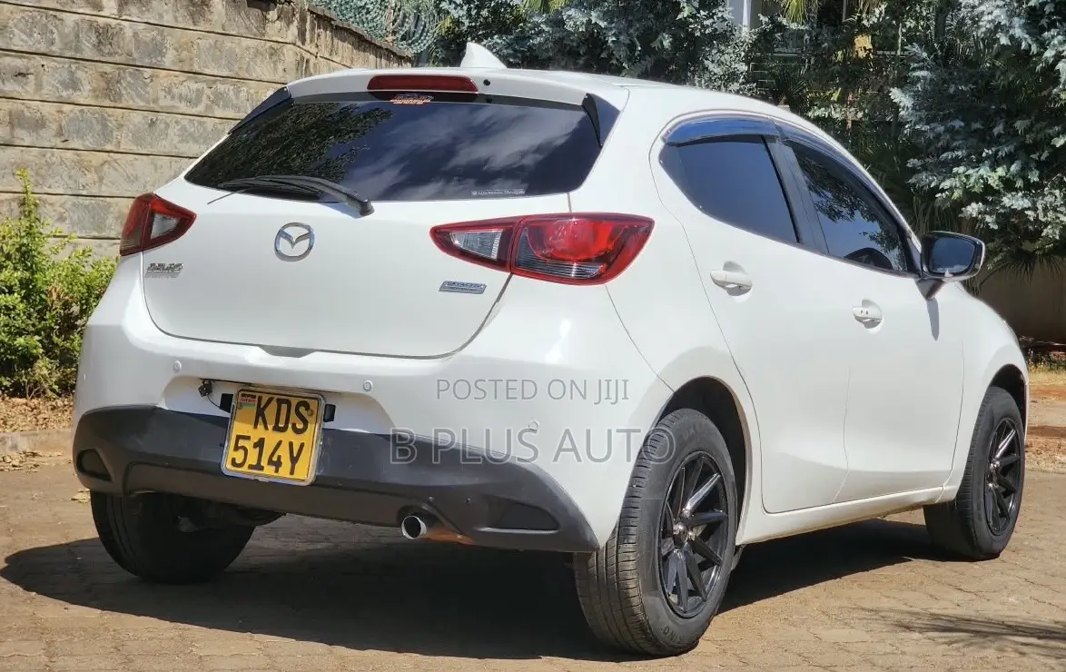 Mazda Demio 2019 White