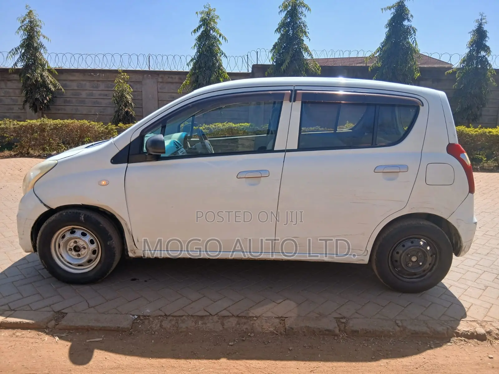 Suzuki Alto 2014 White