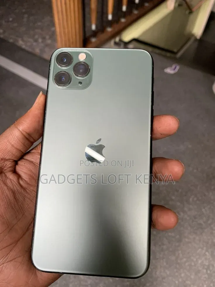 New Apple iPhone 11 Pro 64 GB Green