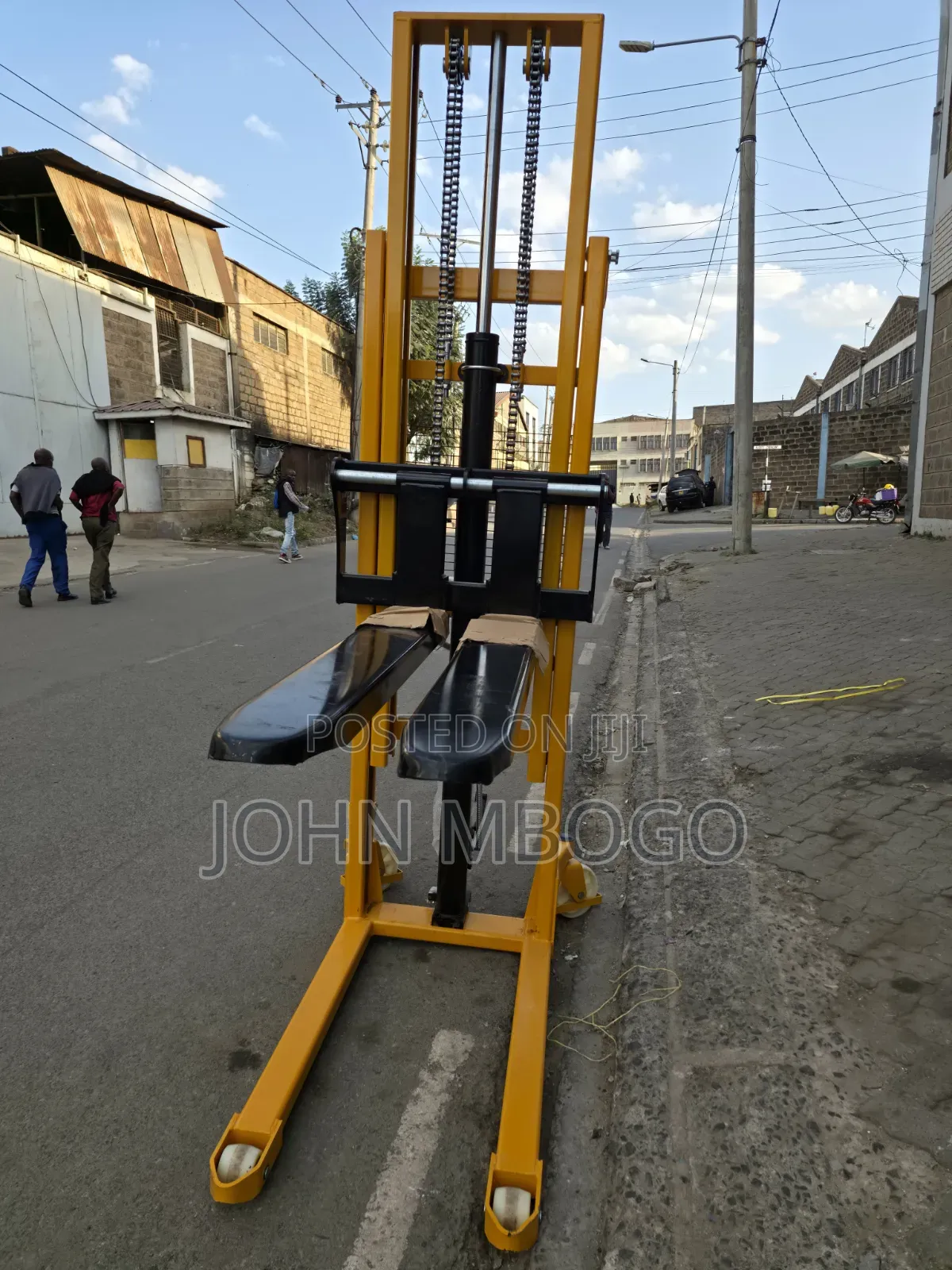 Manual Pallet Stacker- 2000kg , 1.6m