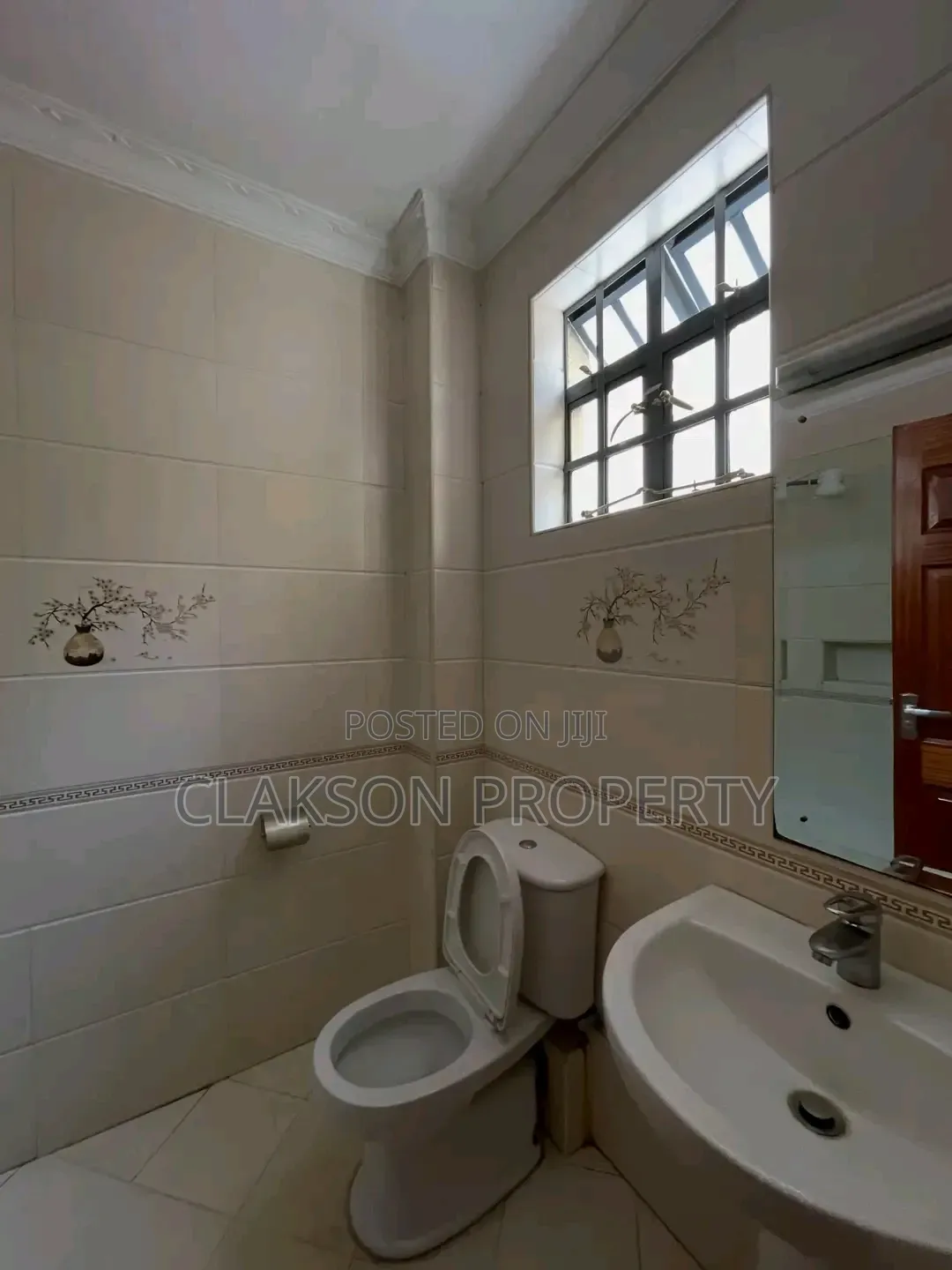 2bdrm Apartment in Kilimani, State House Area for rent