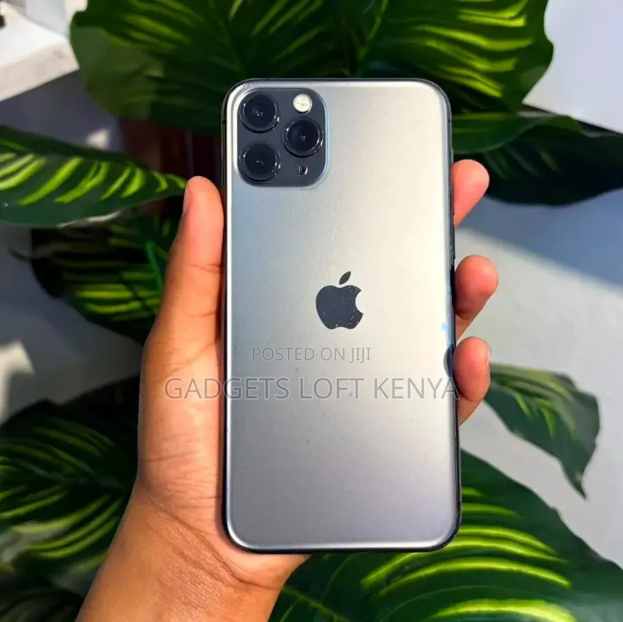 New Apple iPhone 11 256 GB Gray