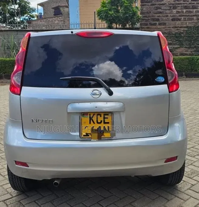 Nissan Note 2009 Silver