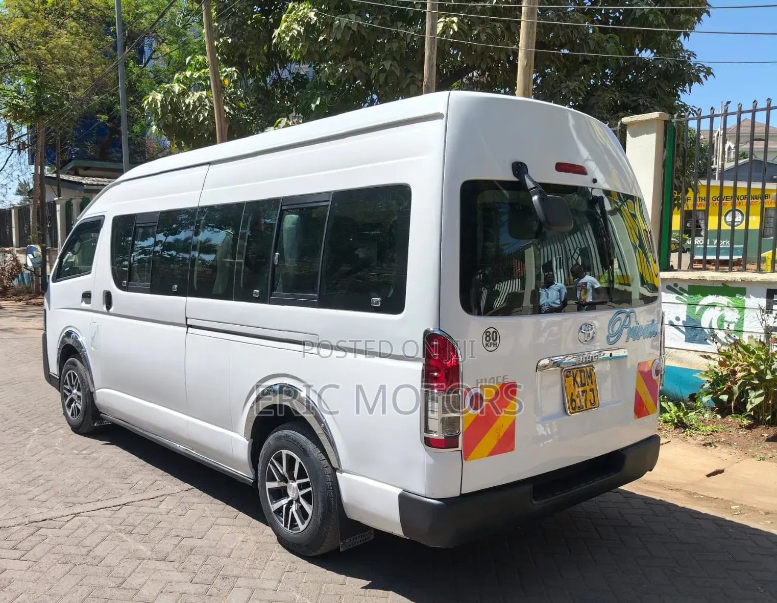 Toyota HiAce 2016 White