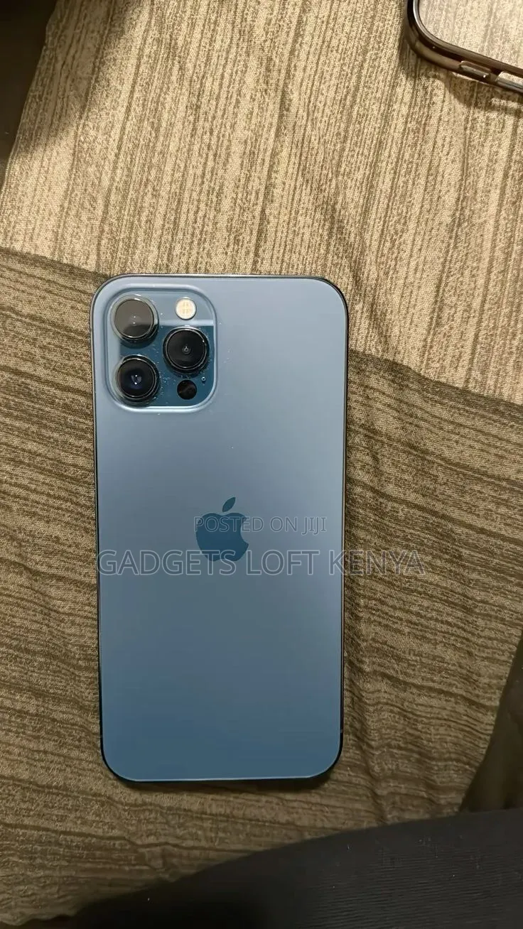 New Apple iPhone 12 Pro Max 128 GB Blue