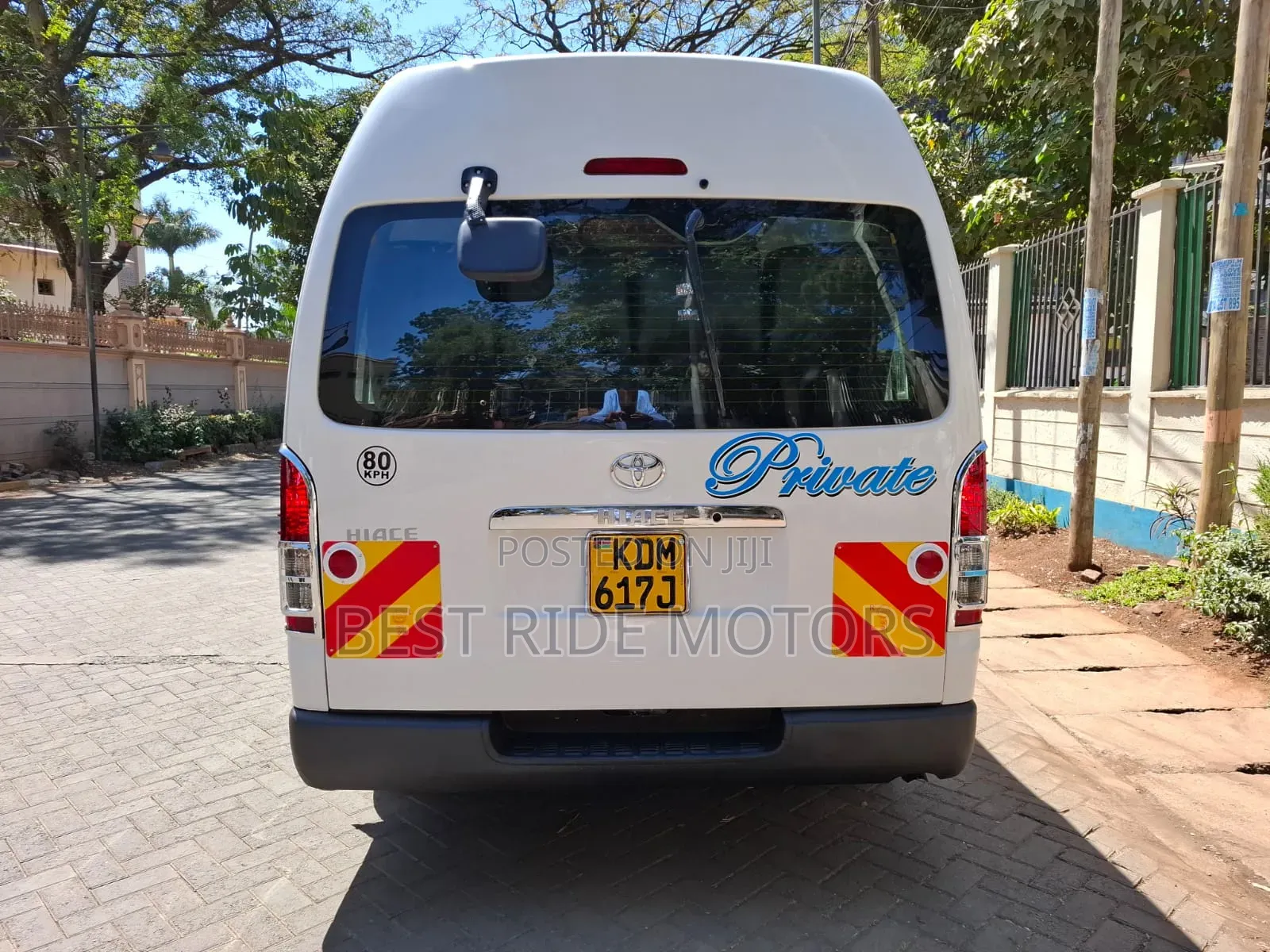 Toyota HiAce 2016 White