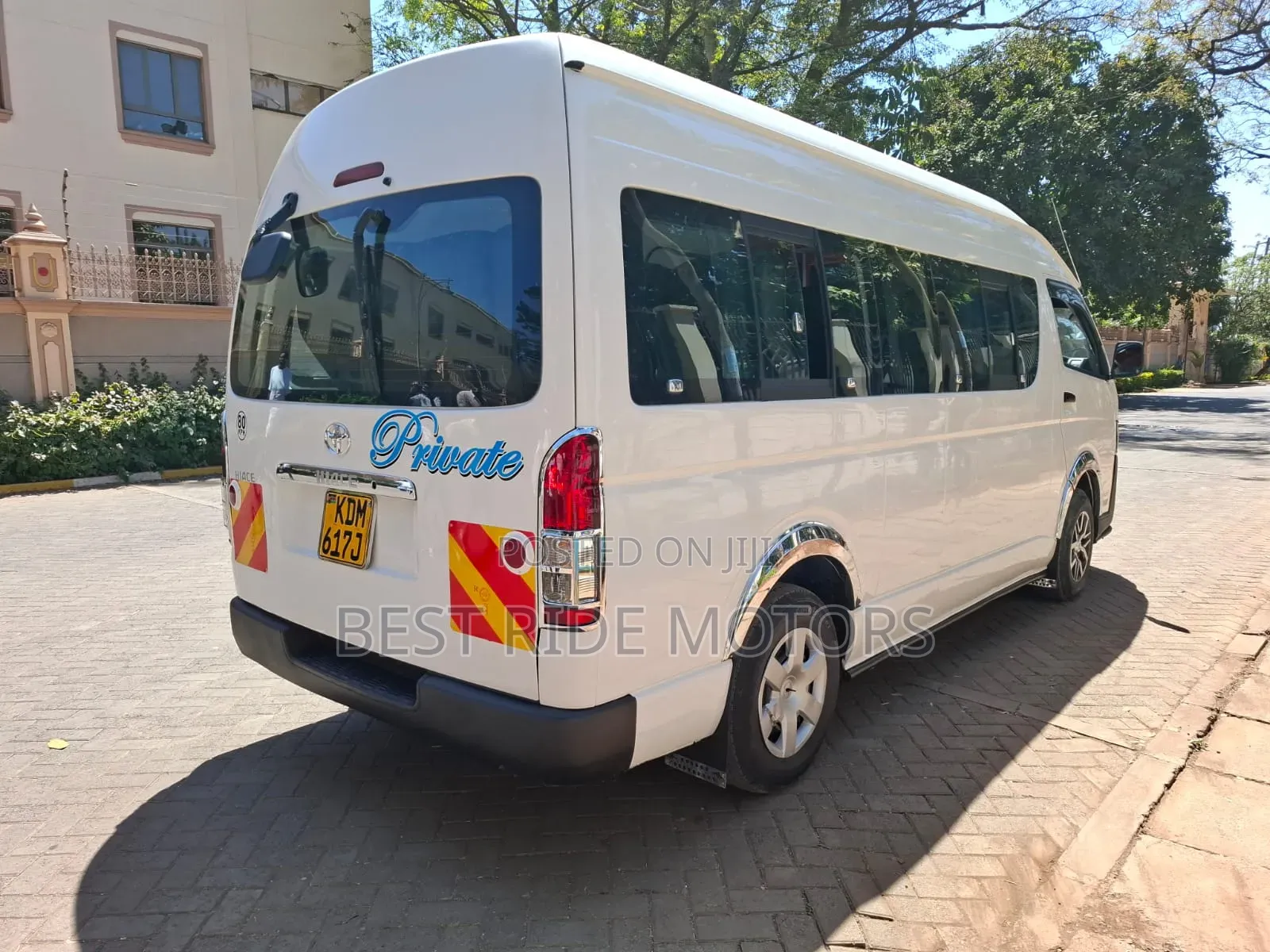 Toyota HiAce 2016 White